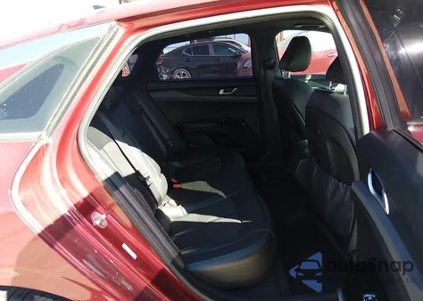 2022 Kia K5 Gt-Line z USA, uszkodzony, nr VIN 5XXG64J28NG091920